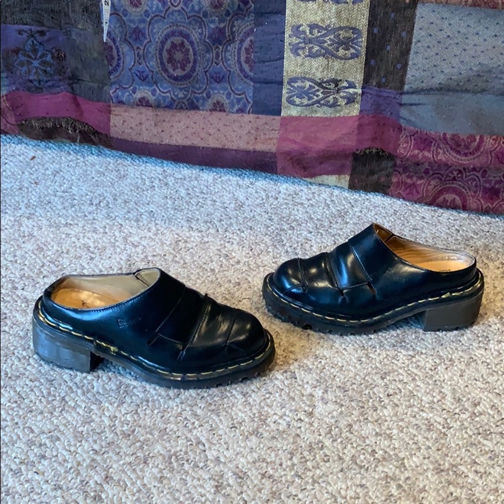 Dr Martens black leather mules clogs shoes sz 5